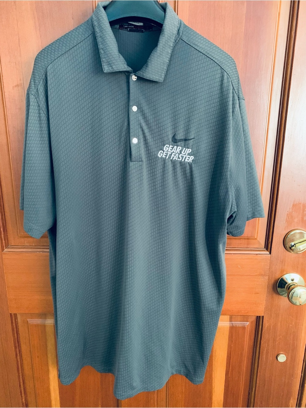 Nike Men’s Tiger Woods Collection Dri-fit Golf Polo Shirt with 3 Snaps , Sz XL